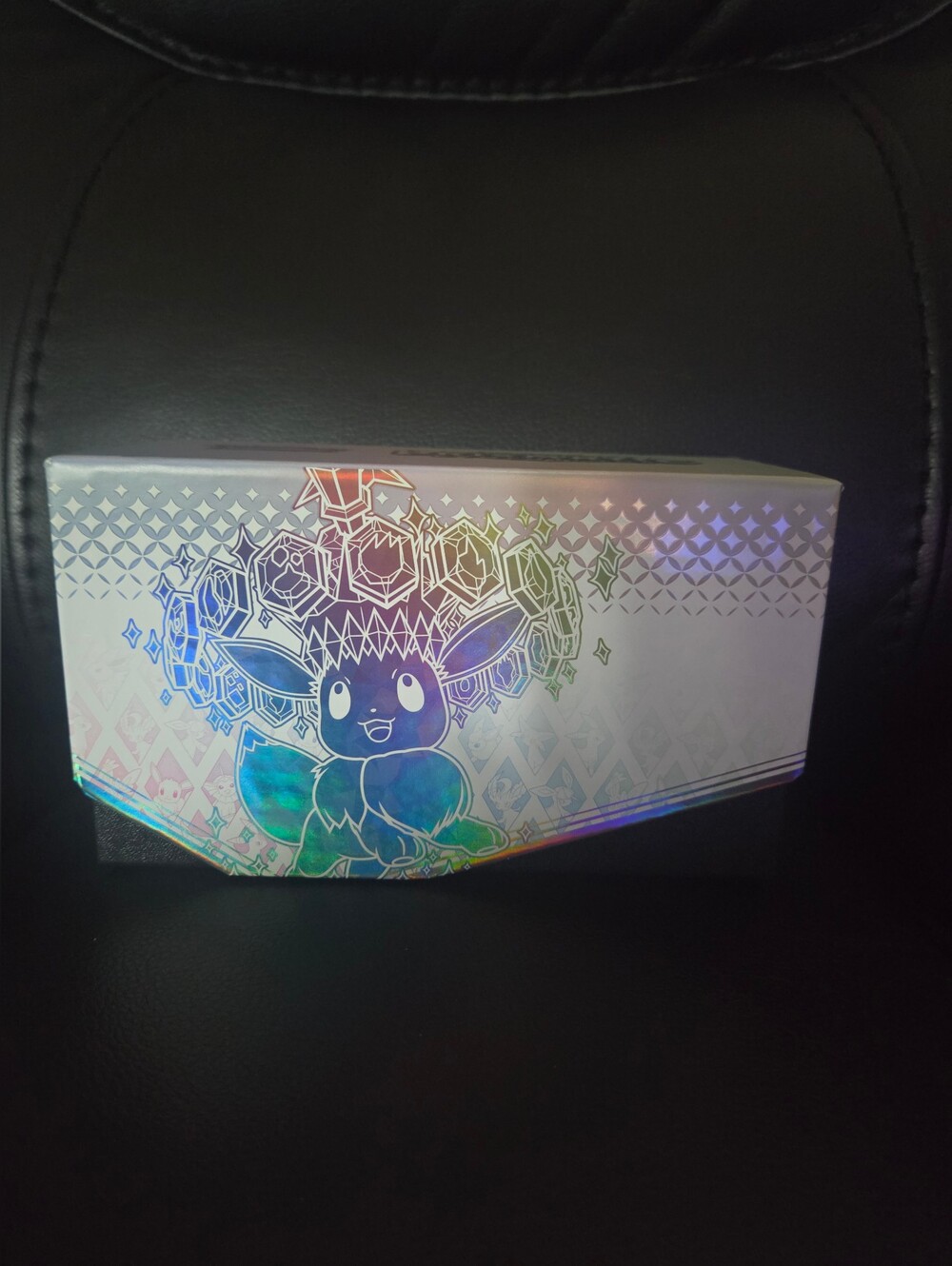 💫Pokemon Mystery Box💫 in Holographic Eevee Evolution Collector Box (see desc!)